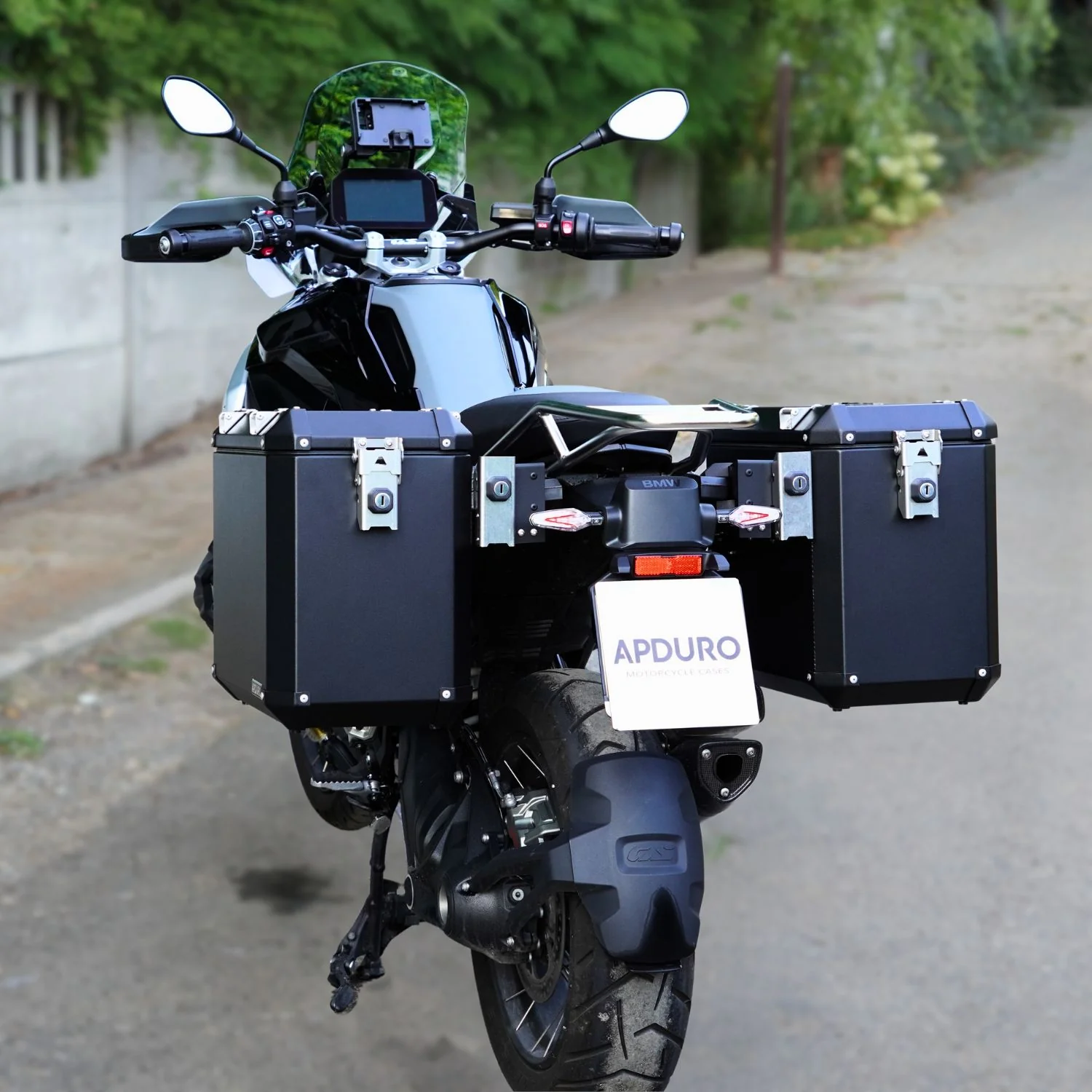 Apduro Lightweight Rackless Luggage for the BMW R1300 GS