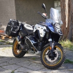 Apduro Rackless Plate V4 for BMW R1300 GS Adventure – OEM Rear Rack Compatible